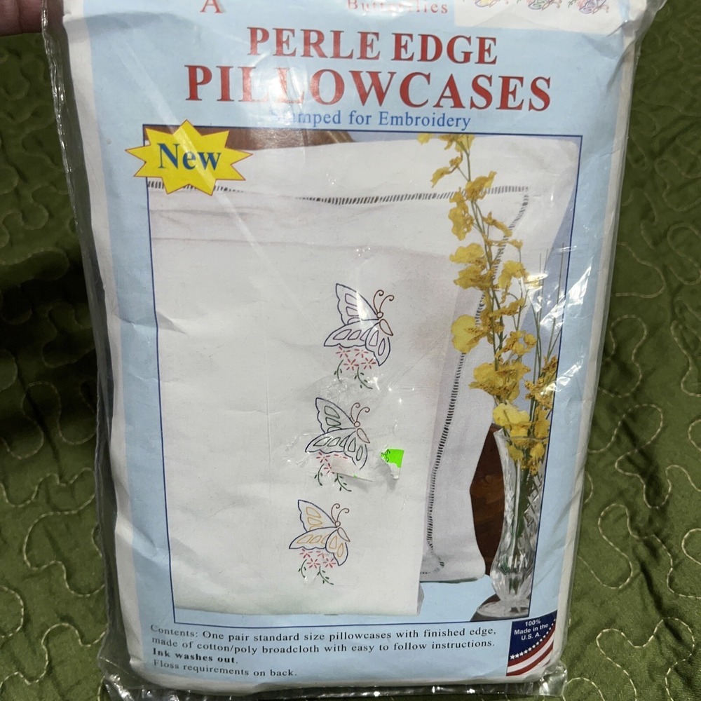Jack Dempsey Needle Art Perle Edge Pillowcases "Floating Butterflies "‎ Floss